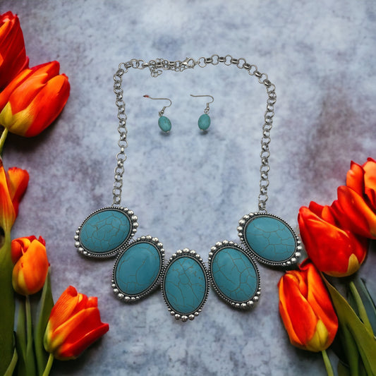 Silver Turquoise Stone Necklace - Heather's Heavenly Boutique
